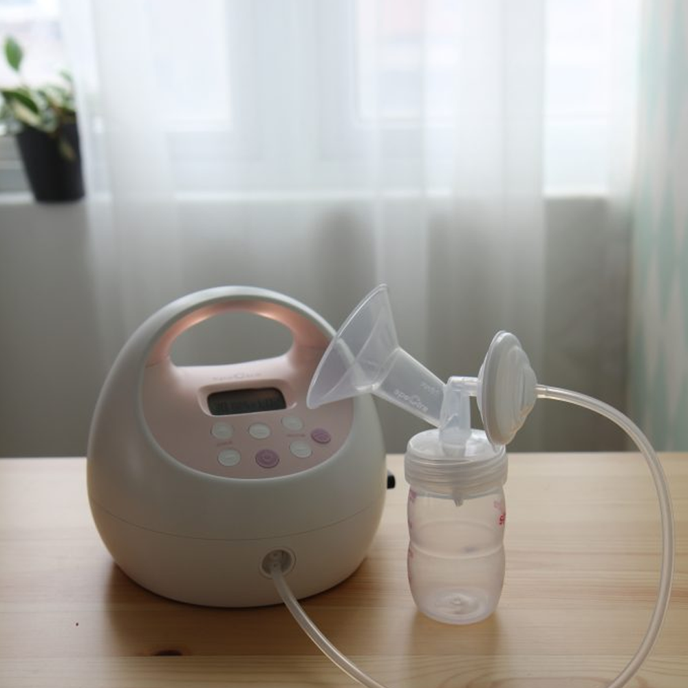Benefits of Pumping Exclusively With An Award-Winning Breast Pump