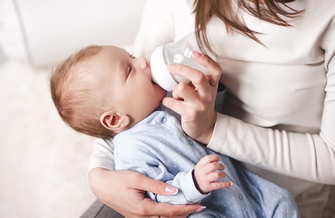 Does Pumping Hurt With Electric Breast Pump? Definitely Not!